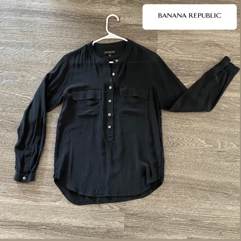 Banana Republic Silk Sheer Button down Blouse